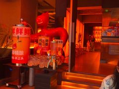 -何师烧烤Pro ·江湖川菜·小龙虾·精酿(太古里旗舰店)