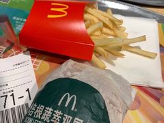 -麦当劳(金狮广场店)