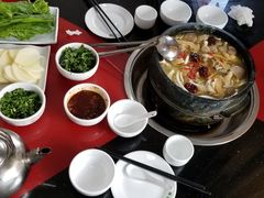 石锅松茸鸡-南渝食府.石锅鸡(尚城花园店)