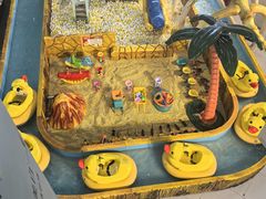 -鸿通城购物中心