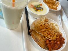 -浦东图书馆读者餐厅