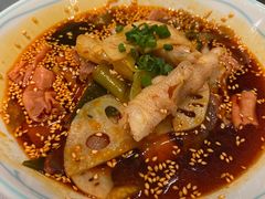 -姚姚酸菜鱼·金戈戈香港豉油鸡(喜荟城联名店)
