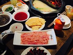 -纸盐河码头火锅(十八梯店)