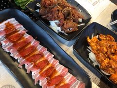 -三国惹火烤肉·中日韩烤肉集合店(百草路店)
