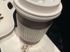 经典拿铁-StayReal Cafe(长宁来福士广场东八区店)