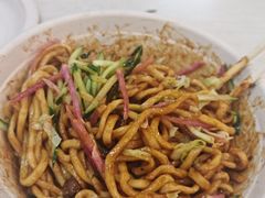 -黑八私房老北京炸酱面