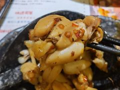 特色美蛙-哥老官重庆美蛙鱼头(松江地中海十八哥店)