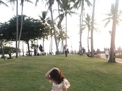 -Sunset Bar(丹绒亚路香格里拉店)