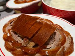 招牌香酥烤鸭-秀儿四九城·新京菜(亚运村鸟巢店)