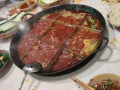 -岗上渣渣老火锅(两路口店)