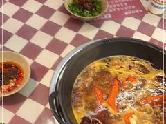 -赵美丽·重庆社区火锅·直营店(火车东站·中豪国际店)