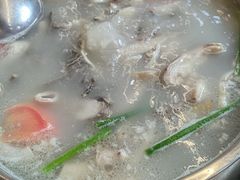 -老石黑山羊毛驴肉火锅(金凯广场店)