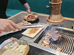-臻牛烤肉