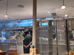 门面-老乡鸡(上海白玉兰广场店)