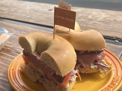 -Catch Bagel(芳草地店)