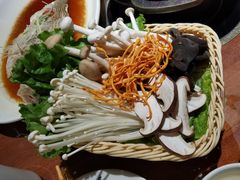 菌菇拼盘-黑鸡小馆(金源店)