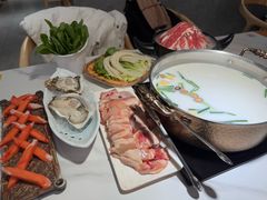 -椰子湾·海南火锅·糟粕醋·椰子鸡(正大广场店)