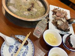 -老韩甸杀猪菜(汉广街店)