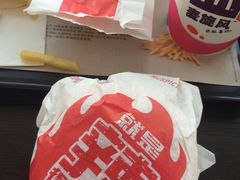 -麦当劳(花桥得来速店)