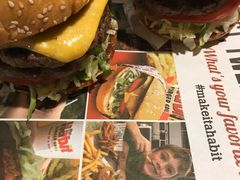 -The Habit Burger Grill 哈比特汉堡(复兴soho店)