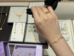 -王府井百货熙地港店
