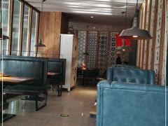 大堂-青年公社烤鸭(青年路店)