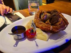 自酿啤酒脆皮烤猪肘-Ambra Haus琥珀屋精酿餐厅(宝山店)