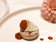 -云厨·高空西餐厅(成都瑯珀·凯悦臻选酒店)