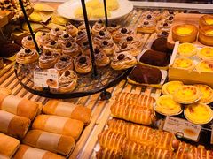 -巴黎贝甜(大宁国际商业广场店)