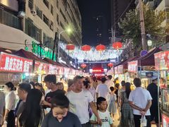 -正宁路小吃夜市