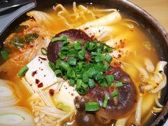 冬阴功汤-Lia Cafe Bar Restaurant松山咖啡屋
