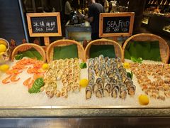 -松山湖凯悦酒店·Café自助餐厅·周末火舞秀表演