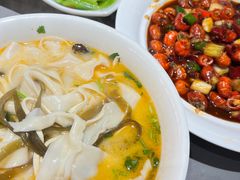 -郑享吃烧烤烩面(红专路店)