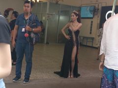 -金东尼人妖秀