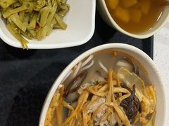 玉米糖水-西环肥仔螺蛳粉(南宁第一分店)