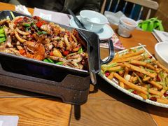 -黄泥岗·地道湖北菜(奥特莱斯店)