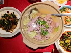 -冯烫烫跷脚牛肉·川菜小馆(武胜西街店)