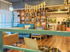 -84那年咖啡馆(李沧万达店)