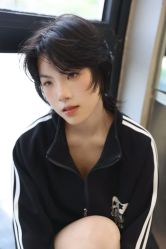 -苑苑发型设计