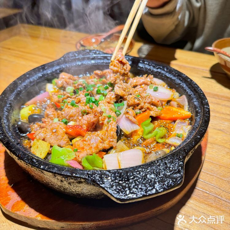 我的本地小吃优惠指南小酒馆体验川式烟火美味😋