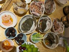 -雍和会海鲜姿造自助(湖东路店)