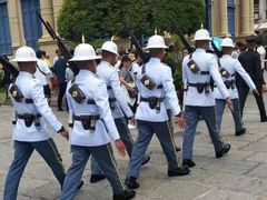 -皇家田广场(อนุสาวรีย์ทหารอาสา)