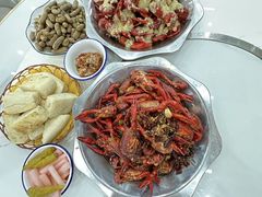 -丹水桥地锅鱼·翘嘴鲌·地方特色全鱼宴(丹江口大坝店)