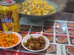 -扬二春炒饭(国庆路总店)