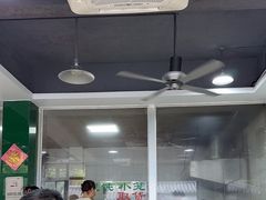 -绿杨馄饨临顿路店