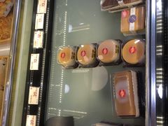 门面-皇后饼店(财富广场店)