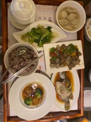 -嘉悦时光玺悦阁月子中心(九龙湖店)