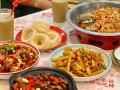 -堂瓦里·33年传统赣菜(第一街区店)