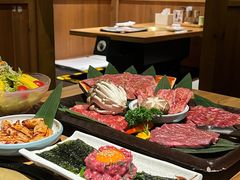 -炼火烤肉店