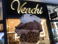 -VENCHI 闻绮(上海佛罗伦萨小镇店)